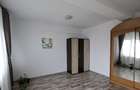 Vanzare apartament 2 camere - 2
