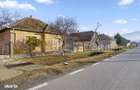 Casa de vanzare, pozitie excelenta, la intrare in Loc. Galsa - 1