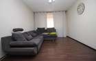 Apartament cu 3 camere decomandat în Giurgiului - 2