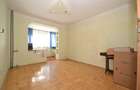 Apartament cu 3 camere semidecomandat în P-ța Victoriei - 4
