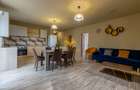 Apartament cu 3 camere semidecomandat în Europa - 1