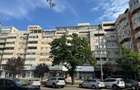 Apartament cu 4 camere decomandat în Central - 3