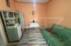 Casa de vanzare, cu o suprafata de 16 ari de teren. - 2