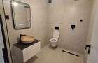 Apartament cu 3 camere în Central - 3
