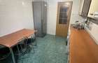 Apartament cu 3 camere în Văcăresti - 4