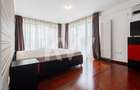 Închiriere apartament 4 camere, acces la parcare cu barieră, strada De Mijloc - 6