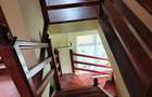 Casă cu 7 camere cu Teren 362 Mp în Central - 2
