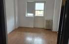 Apartament 3 camere decomandat Cetate - 4
