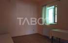 Apartament la casa 52 mp 2 camere terasa pivnita central Cisnadie - 8
