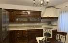 Casă cu 8 camere cu Teren 1200 Mp în Central - 7