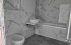 Apartament cu 3 camere decomandat în Tractorul - 7