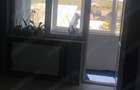 Inchiriez apartement pe strada Alezandru cel Bun (langa primarie) - 1