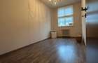 Apartament cu 3 camere decomandat în Motru - 4