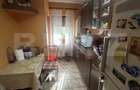 Apartament de vanzare, cu 3 camere, 57 mp, zona Micro 17 - 5