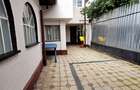 Casă cu 6 camere cu Canalizare în Bucureștii Noi - 26