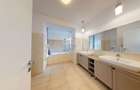 Apartament cu 6 camere decomandat în Nordului - 8