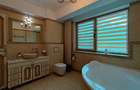 Apartament cu 3 camere decomandat în Central - 10