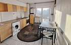 Apartament cu 2 camere decomandat în Calea București - 9