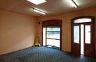 Casă cu Teren 230 Mp în Central - 2