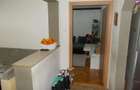 Apartament cu 3 camere decomandat în Girocului - 9