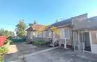 Casă cu 3 camere în Iratoșu - 1