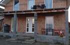 casa de locuit de vanzare - 8