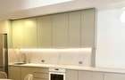 Apartament cu 3 camere decomandat în Noua - 6