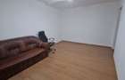 Apartament cu 3 camere decomandat în Fizicienilor - 2