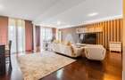 Închiriere apartament 4 camere, acces la parcare cu barieră, strada De Mijloc - 3