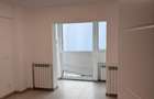 Apartament cu 3 camere decomandat în Central - 8