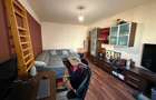 Apartament cu 3 camere decomandat în Vitan - 9