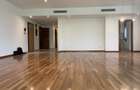 Apartament cu 4 camere decomandat în Capitale - 30