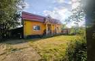 Vanzare casa si teren - 2