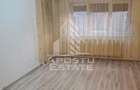 Apartament cu 3 camere decomandat în P-ța Unirii - 1