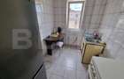 Apartament de vanzare, cu 2 camere semidecomandat, 38 mp, zo - 4