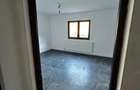 Casa cu 2 apartamente