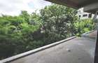 Vanzare penthouse 3 camere Doi Cocosi la lac Sisesti la 3 min metrou Straulesti - 4