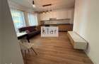 Apartament 2 camere zona Regal cu terasa mare