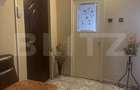 Apartament de vanzare, cu 3 camere, 57 mp, zona Micro 17 - 2
