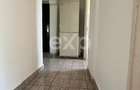 Vanzare 2 camere curat liber decomandat et 3 central Gaesti - Gaesti (Dambovita)