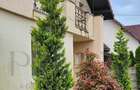 Casa individuala - zona excelenta - mobilata - curte amenajata superb - iaz - 2