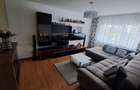 Vand apartament cu 3 camere, Mioveni, zona Robea