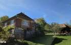 Casa cu 3 camere de vanzare Teleac