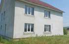 Vand casa ,in Unirea - 1