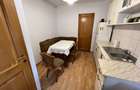 INCHIRIEZ apartament 4 camere decomandat, zona Vasile Aaron - 10