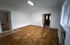 Casa de vanzare | 2 min de Centrul Vechi | garaj | curte proprie - 13