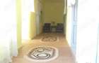Casă cu 4 camere în Central - 2
