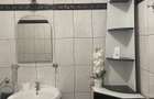 Proprietar,inchiriez apartament la casa .