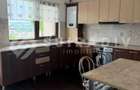 Casa tip duplex, 5 camere, curte-zona Vivo