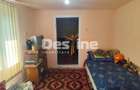 Casa, anexe si teren Floresti Prahova 1075mp.! - Catina (Prahova)